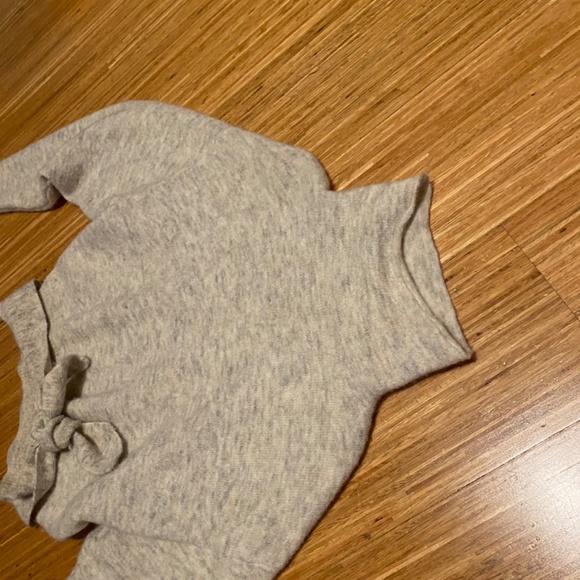 Wilfred 2XS turtleneck sweater - Picture 2 of 2